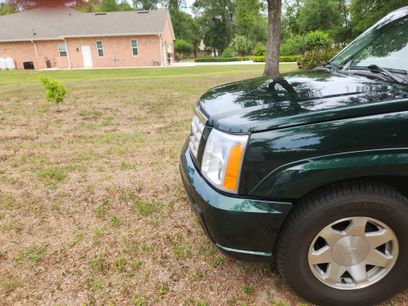 Used 2002 Cadillac Escalade AWD