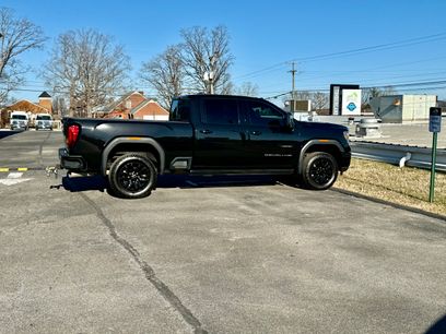 Used 2022 GMC Sierra 2500 Denali w/ Denali Black Diamond Edition