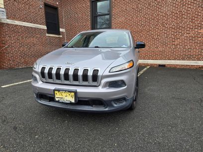 Used 2014 Jeep Cherokee Sport