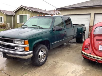 Used 1999 Chevrolet Silverado 3500 2WD Crew Cab w/ Preferred Equipment Group 3