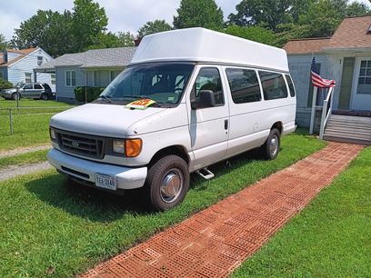 Used 2004 Ford E-350 and Econoline 350 Extended Super Duty