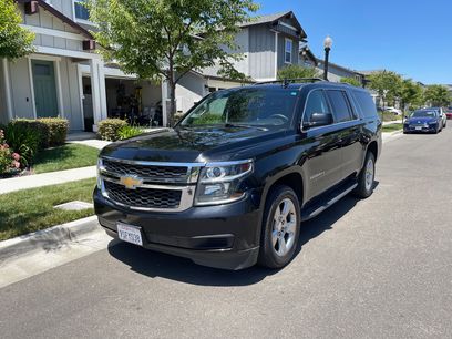 Used 2018 Chevrolet Suburban LT
