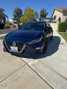 Used 2020 Nissan Altima 2.5 SR