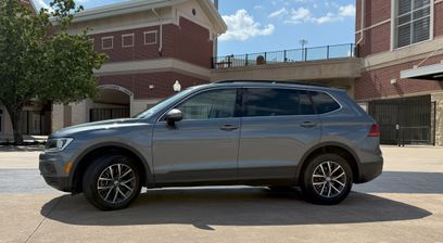 Used 2019 Volkswagen Tiguan SE