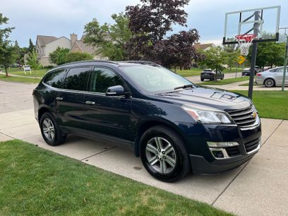 Used 2017 Chevrolet Traverse LT