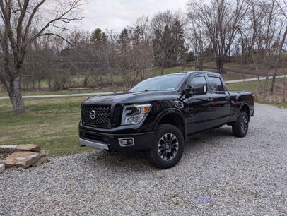 Used 2018 Nissan Titan PRO-4X w/ Pro-4x Utility Package