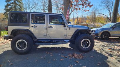 Used 2017 Jeep Wrangler Unlimited Sahara w/ Connectivity Group