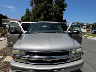 Used 2005 Chevrolet Suburban 2500 LT w/ Preferred Equipment Group