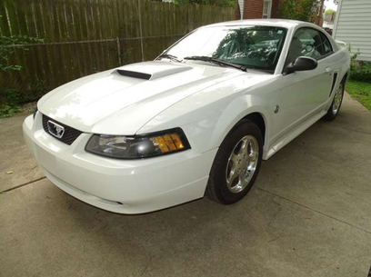 Used 2004 Ford Mustang Coupe