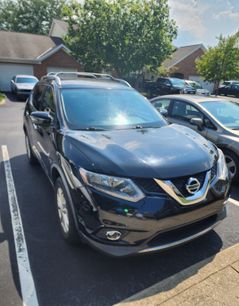 Used 2016 Nissan Rogue SV