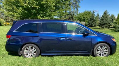 Used 2014 Honda Odyssey Touring