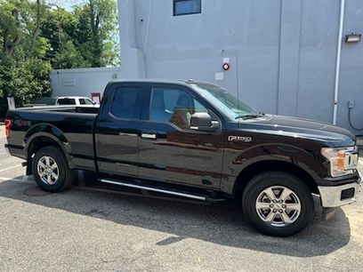 Used 2018 Ford F150 XLT w/ Equipment Group 301A Mid