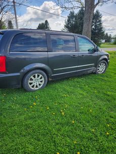 Used 2012 Chrysler Town & Country Touring-L w/ Entertainment Group #2
