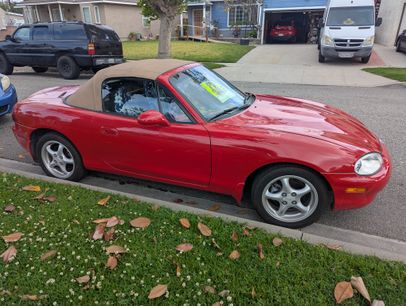 Used 1999 MAZDA MX-5 Miata
