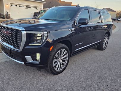 Used 2021 GMC Yukon XL Denali w/ Denali Premium Package