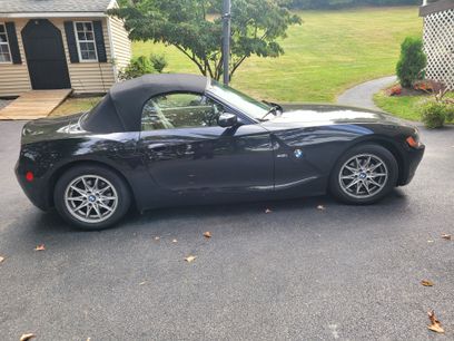 Used 2004 BMW Z4 2.5i