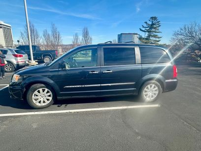 Used 2013 Chrysler Town & Country Touring