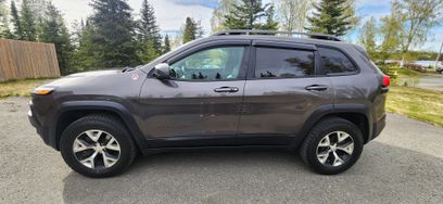 Used 2018 Jeep Cherokee Trailhawk w/ Cold Weather Group