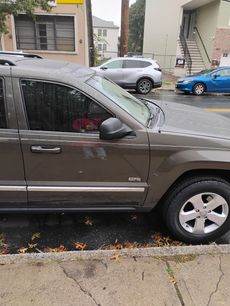 Used 2006 Jeep Grand Cherokee Laredo