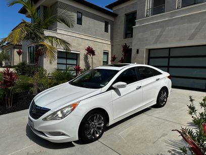 Used 2011 Hyundai Sonata Limited w/ Navigation Pkg 5