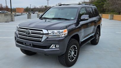 Used 2018 Toyota Land Cruiser