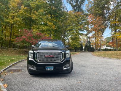 Used 2015 GMC Yukon XL Denali w/ Premium Package