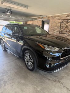 Used 2021 Toyota Highlander Platinum