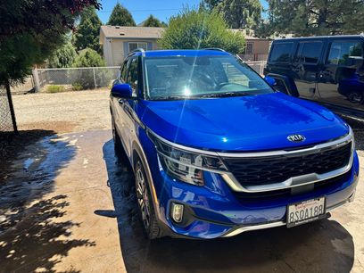 Used 2021 Kia Seltos SX w/ SX Sunroof Package