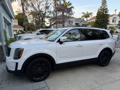 Used 2022 Kia Telluride EX w/ EX Premium Package