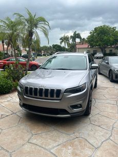 Used 2019 Jeep Cherokee Limited