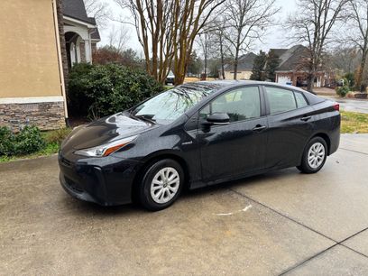 Used 2022 Toyota Prius LE
