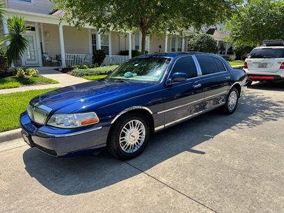 Used 2008 Lincoln Town Car Signature L