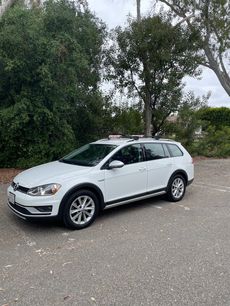 Used 2017 Volkswagen Golf Alltrack S