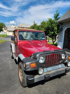 Used 1998 Jeep Wrangler Sport