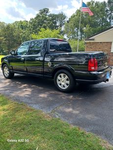 Used 2002 Lincoln Blackwood