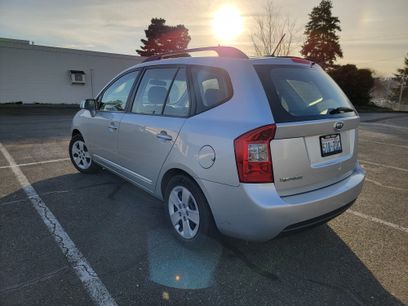 Used 2009 Kia Rondo LX