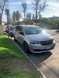 Used 2015 Dodge Grand Caravan SE w/ Quick Order Package 29E SE
