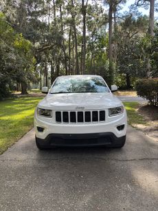 Used 2015 Jeep Grand Cherokee Laredo