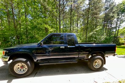 Used 1994 Toyota Pickup DX