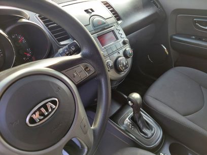 Used 2011 Kia Soul + w/ Audio Pkg
