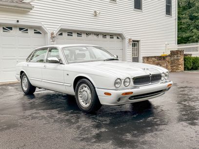 Used 2000 Jaguar XJ Vanden Plas