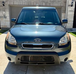 Used 2011 Kia Soul + w/ Audio Pkg