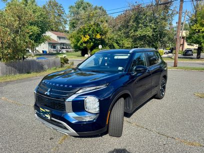 Used 2022 Mitsubishi Outlander SE
