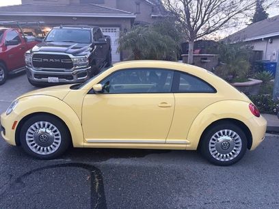 Used 2014 Volkswagen Beetle 2.5
