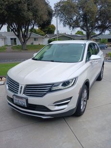 Used 2016 Lincoln MKC Select w/ Select Plus Package