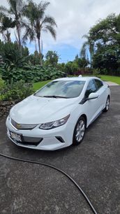 Used 2017 Chevrolet Volt Premier w/ Driver Confidence II Package