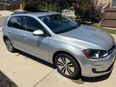 Used 2016 Volkswagen e-Golf SE