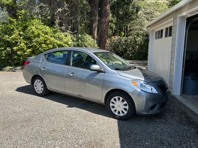 Used 2014 Nissan Versa SV