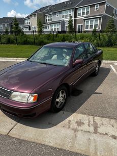 Used 1999 Toyota Avalon XL