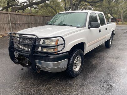 Used 2004 Chevrolet Silverado 2500 LS w/ Heavy-Duty Power Package